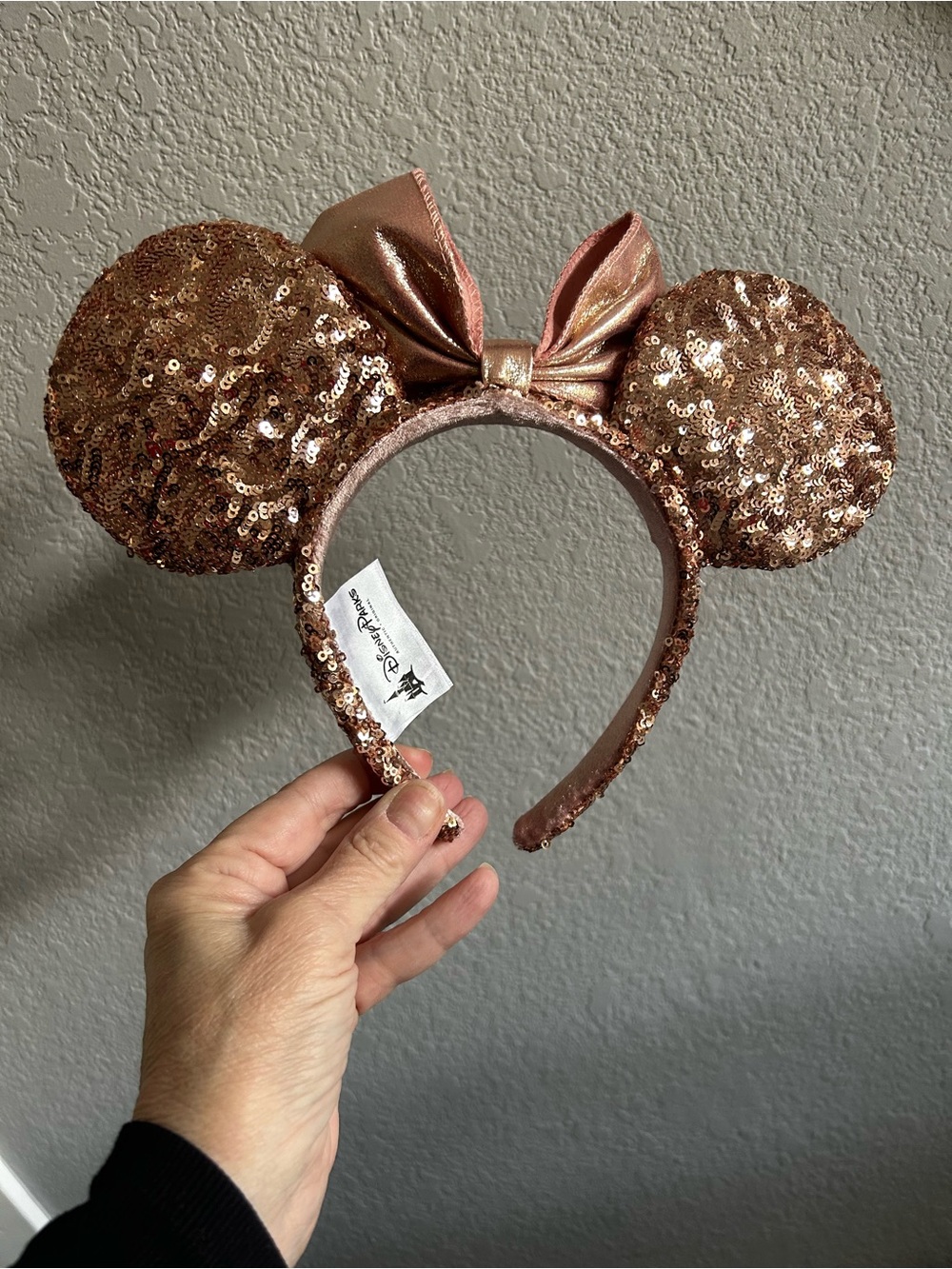 Disney Rose Gold Sequin Ears and bow  Headband. Worn once. - Picture 3 of 3